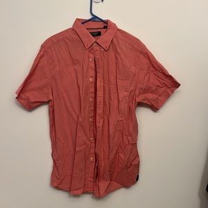 Roundtree & Yorke Size XL Button Down